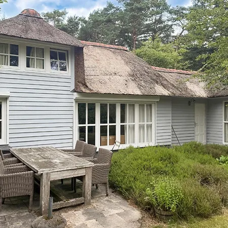 Cozy In With House A Panoramic View Semesterbostad